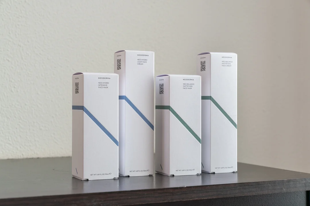 Neoderma producten in doosjes